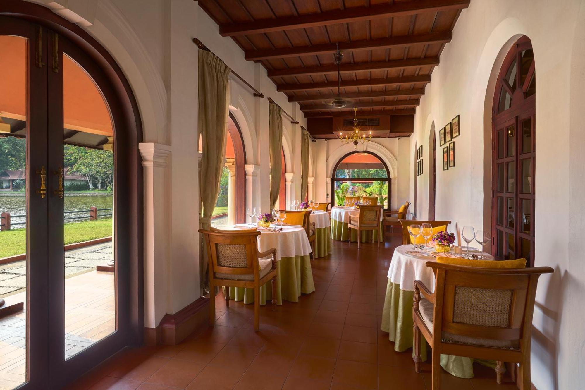 Taj Kumarakom Resort And Spa Kerala Екстериор снимка