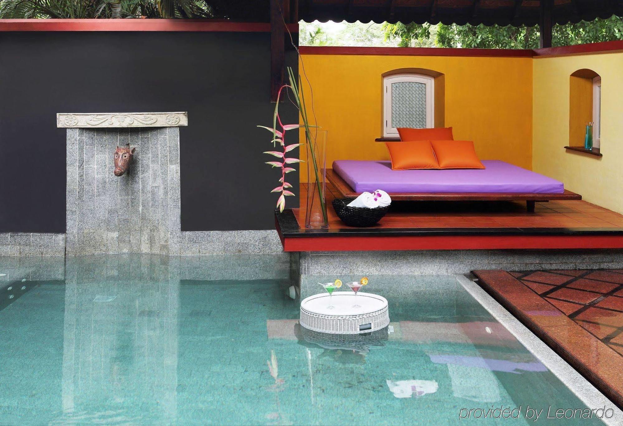 Taj Kumarakom Resort And Spa Kerala Стая снимка